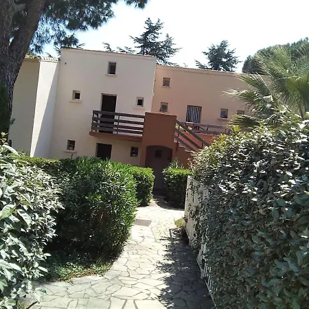 Apartment Avec Jardin, Piscine, Sauna, Proche De La Et Du Village Naturiste Agde
