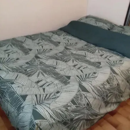 Apartment Avec Jardin, Piscine, Sauna, Proche De La Et Du Village Naturiste