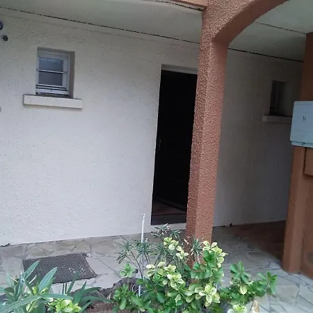 Apartment Avec Jardin, Piscine, Sauna, Proche De La Et Du Village Naturiste