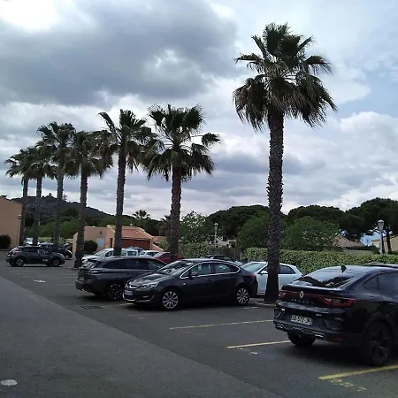 Avec Jardin, Piscine, Sauna, Proche De La Et Du Village Naturiste Apartment Agde