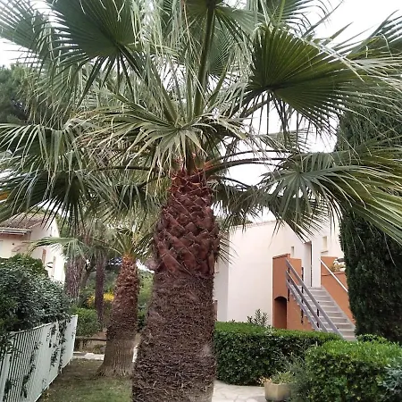 Apartment Avec Jardin, Piscine, Sauna, Proche De La Et Du Village Naturiste *